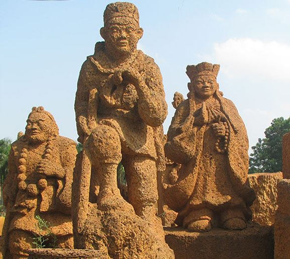 tượng đá ong